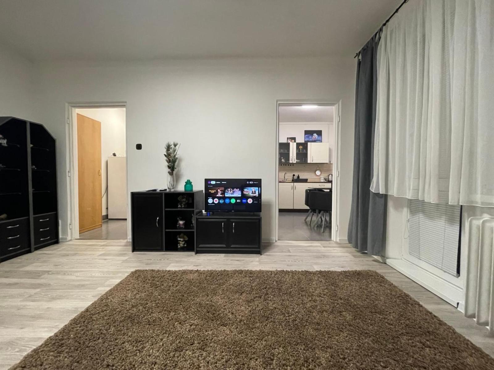 Apartman Sabo Komenskeho Kosice Exterior photo