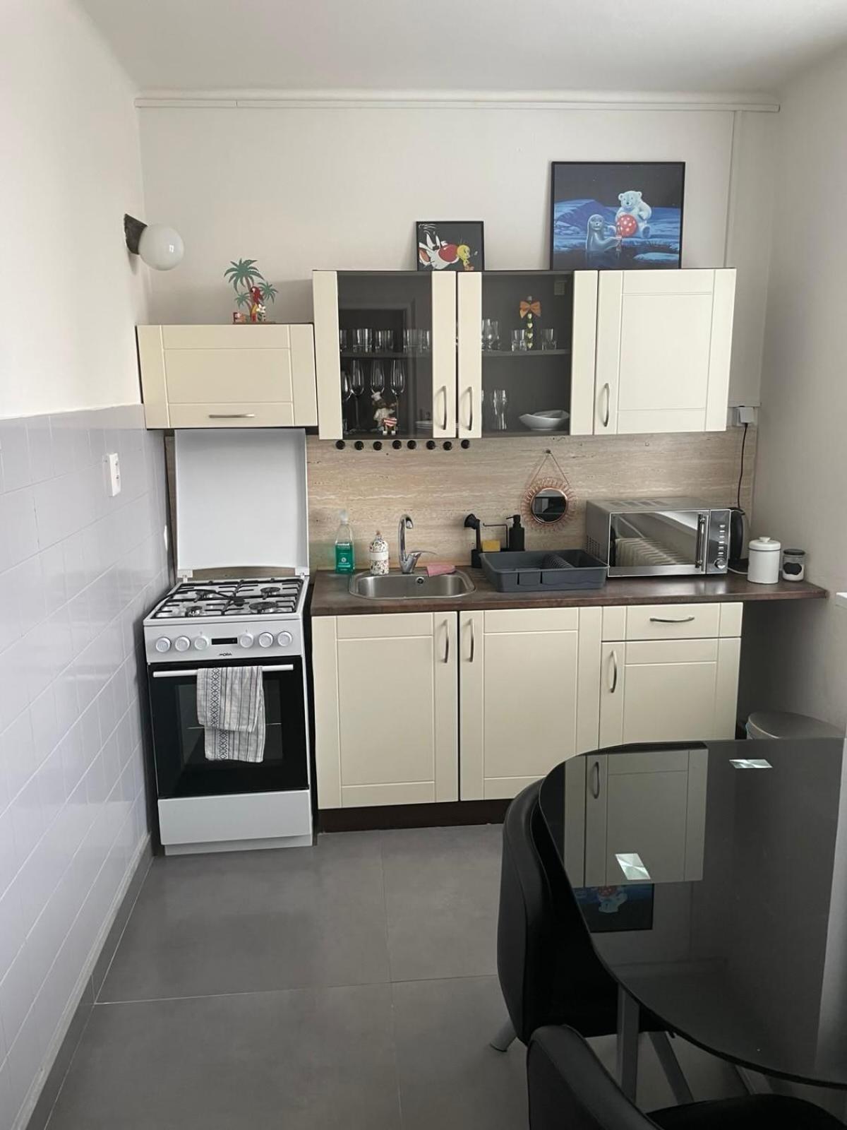 Apartman Sabo Komenskeho Kosice Exterior photo